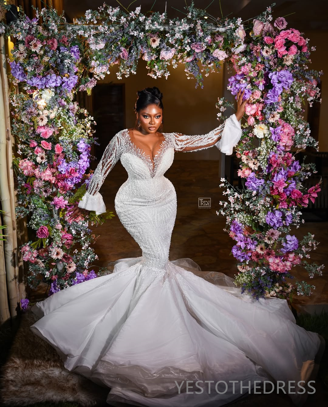 2025 Plus Size Mermaid Wedding Dress Bridal Gowns For Bride Sheer Neck Illusion Long Sleeves Appliqued Beaded Pearls Lace Wedding Gowns For Black Wome