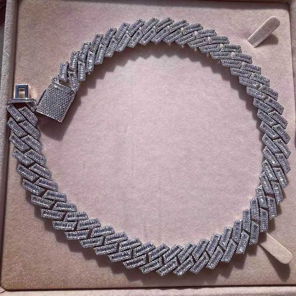 Sale 18mm Prong Setting Link Necklace Iced Out 925 Silver Baguette Moissanite Cuban Chains for Men