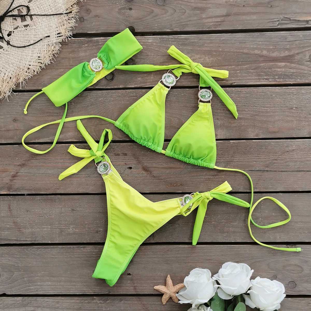 Sexy String Thong Bikinis Set Rhinestones Crystal Patchwork Swimsuit Band 3pcs Women Swimwear Gradient Bathing Suit X250214