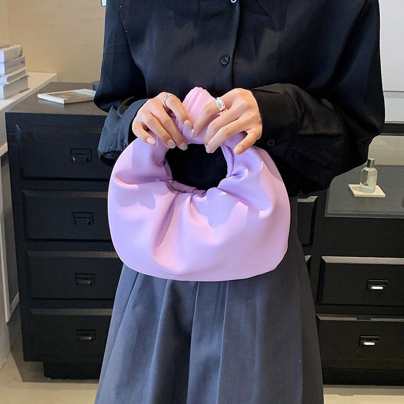 Niche Design Pleated Cloud Casual Soft Leather Handbag Women 2024 Foreign Style New Round Small Bag