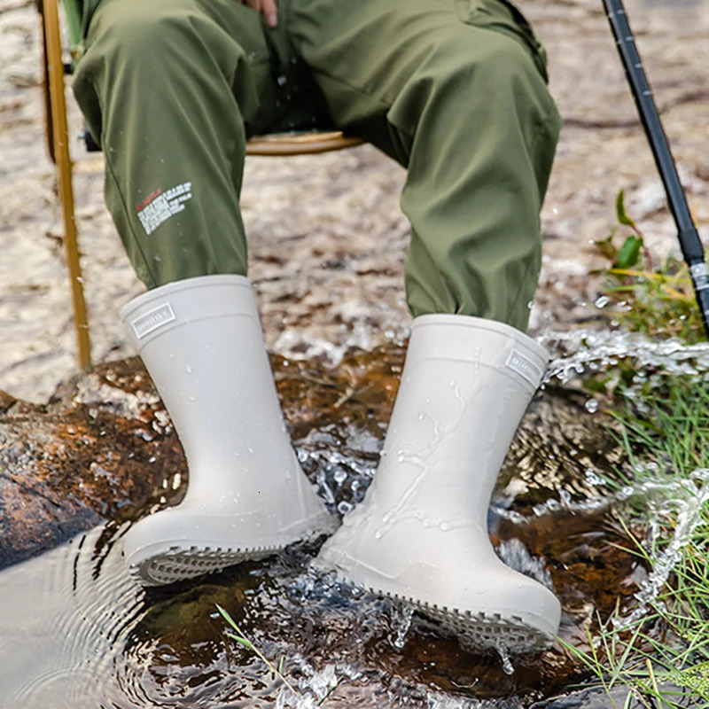 Mens Rain Boots Rubber Gumboots Mid-calf Waterproof Working Boots Comfort Non-slip Fashion Mens Rain Boots Rubber Gumboots 250213