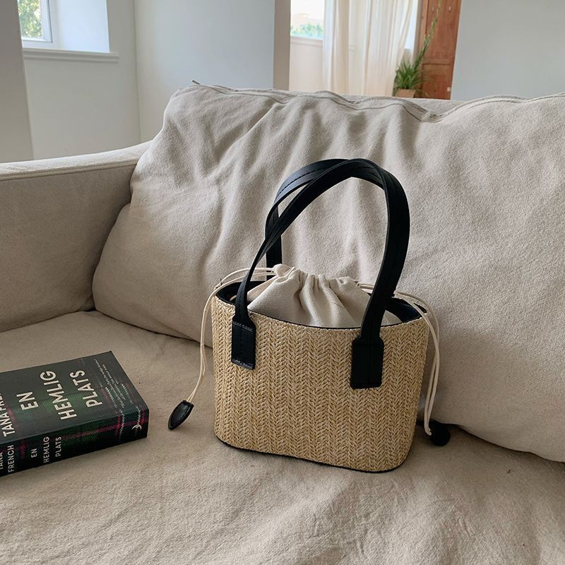 Korean Ins Grass Woven Small Summer New Leisure Vacation Women's Vegetable Basket Portable Shoulder Messenger Bag