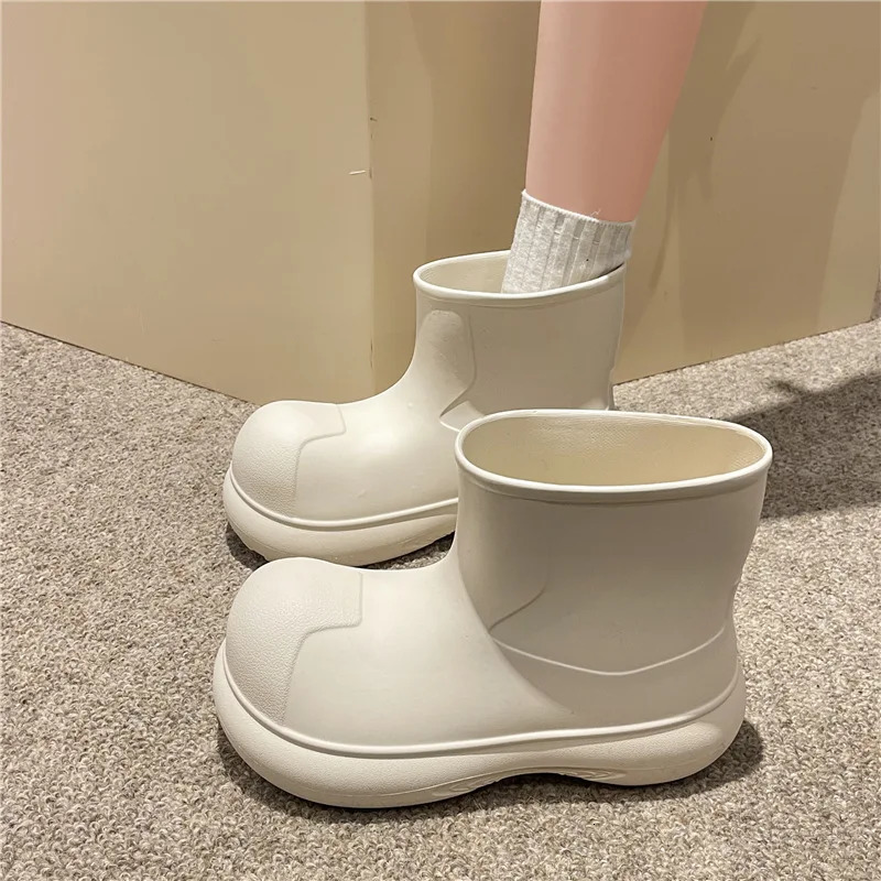 Fashionable Rain Boots for Women Mid-Calf Cute Outdoor Thick-Soled EVA Water-Proof Rain Shoes Simple and Versatile 250213