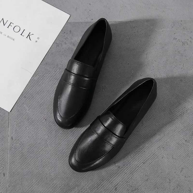 Spring Autumn ladies New Small Leather Shoes Vintage versatile loafers British style and anti slip shoes Casual wens flat Y250214