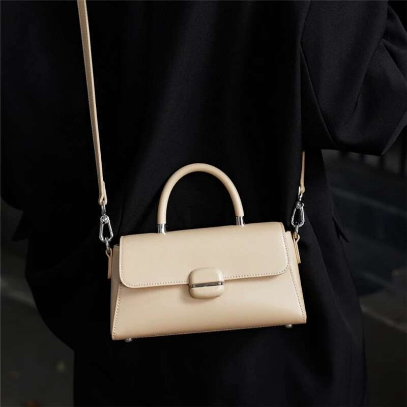 Hifashion Cowhide Genuine Leather Small Tote Handbags For Women 2025 Trend Designer Short Handle Ladies Shoulder Crossbody Bags