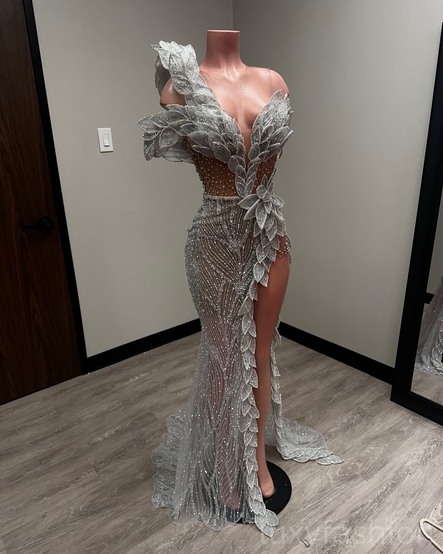 Aso Ebi 2025 Ivory Mermaid Prom Dresses Florals Crystals See Through Sequined Evening Formal Party Second Reception Birthday Gowns Dress For Special O