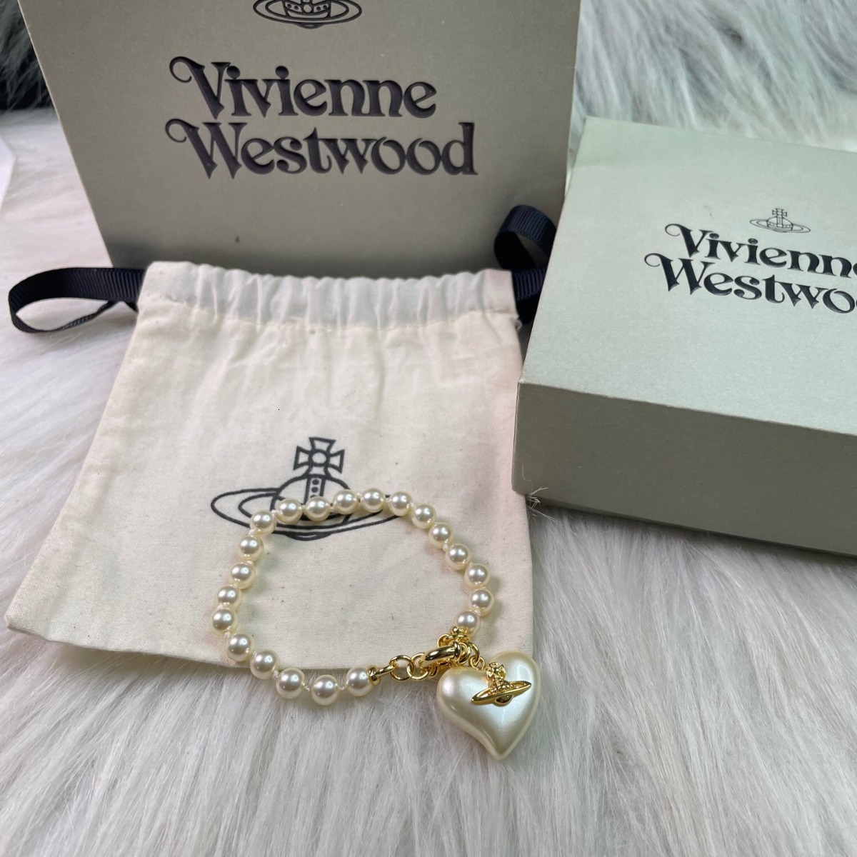 Designer Viviennens West Wood Empress Dowagers Bracelet Heart-shaped Pearl Womens Micro and Style Fashion Versatile Light Luxury High Version