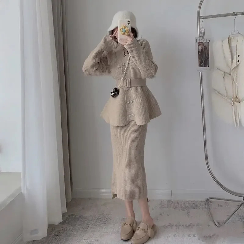 Elegant social style high-end feeling coarse woolen two-piece set womens autumn fashion womens professional coarse woolen knitting 250210