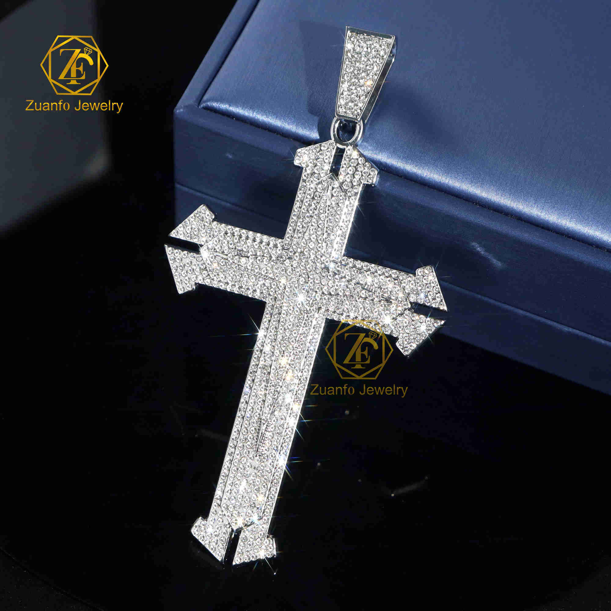 Wholesale Moissanite Iced Out Real Solid Silver 10K 14K 18K Gold Plated Pendant Photo Cross Jesus Initial Single Cross