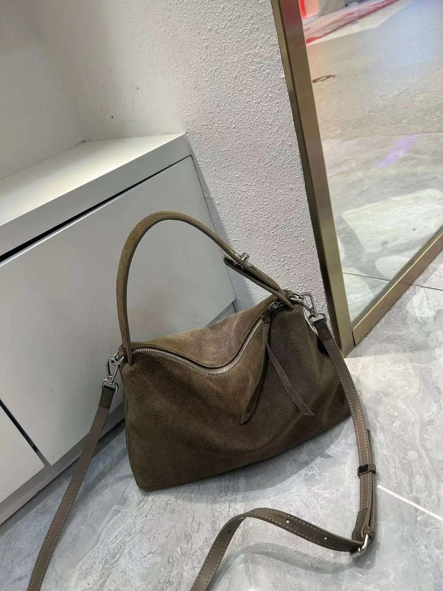 Fashion Autumn Winter Big Boston Tote Soft Matte Suede Cow Leather Women's Handbag Shoulder Crossbody Bag For Women Grey Brown Suede Cartoon BagV