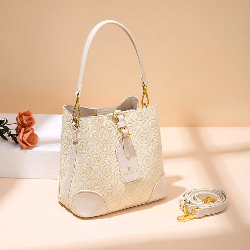 Designer bag New internet celebrity fashion embossed diagonal span large capacity bucket bag classic printed handbag bags