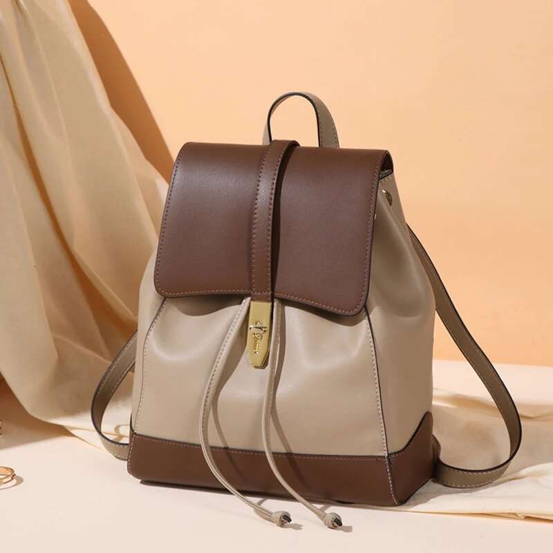 2024 New Woman Backpack Fashion Cowhide Double Splicing Color Girls Back To School Bag Large Capacity Women's Bags 6672