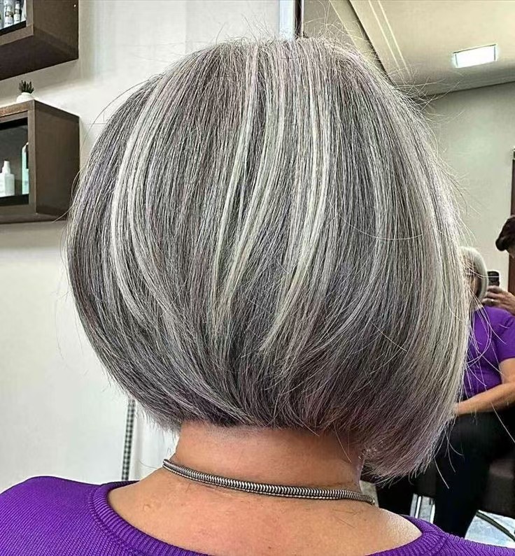 Trendy white higlights gray wigs bob human hair,5x5 hd lace closure frontal grey wig, short curly haircuts chic pixies playful bobs layered perfect fo