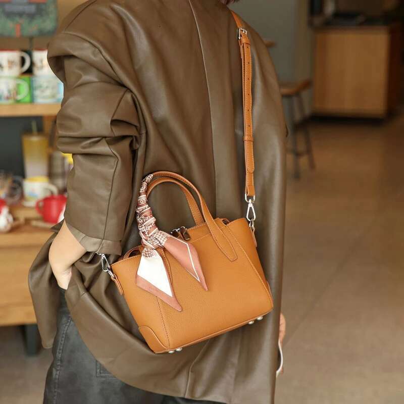 Women Genuine Handbag, T Leather Tote, 100% Natural Cow Skin Shoulder Bag,Female Cross-Body Bag,D413