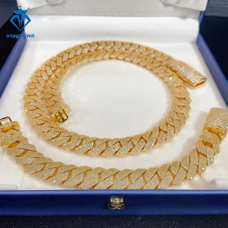 Hip Hop Jewelry 18mm Iced Out Cuban Chain Necklace Gold Plated Moissanite Cuban Link Chain and Bracelet