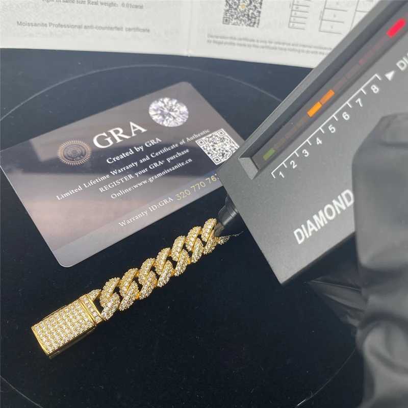 Diamond Box Clasp 10mm Pass Diamond Tester Iced Out Hip Hop Moissanite Jewelry Cuban Chain 18k Gold Plated Miami Cuban Necklace
