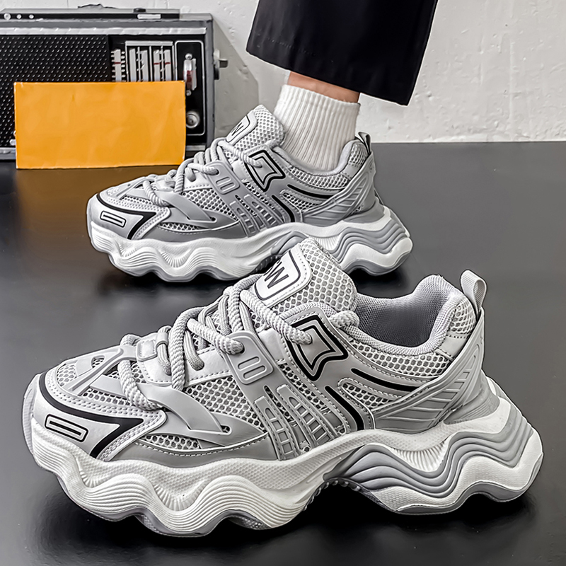 Men Sports hot Thick Sole Designer Shoes Fashion Versatile Sneakers Triple Black Grey Beige Free shipping