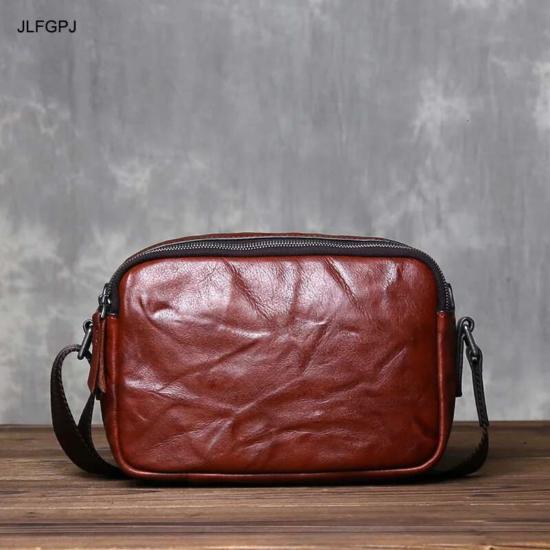 2024 New Men's Genuine Leather Small Square Horizontal Casual Vegetable Tanned Top Layer Cowhide Crossbody Bag JLFGPJ