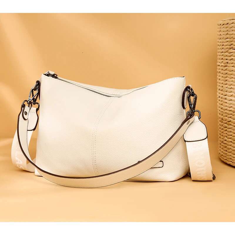 100% Cowhide Women Shoulder Large Capacity Crossbody Bags Female Genuine Leather Messenger Bag Purse Soft Handbag