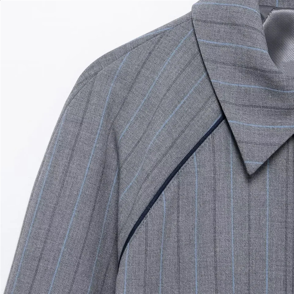 RARA Spring Arrivals Womens Casual Versatile Loose Striped Lapel Shoulder Sleeve Pilot Jacket Coat 250214