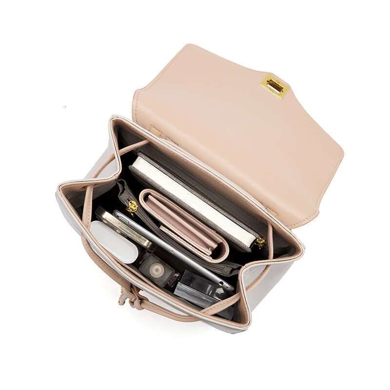 Women Fashion Cowhide 2022 Lady Business Leisure Backpack Female Casual School Bags Teenager Girls Bag