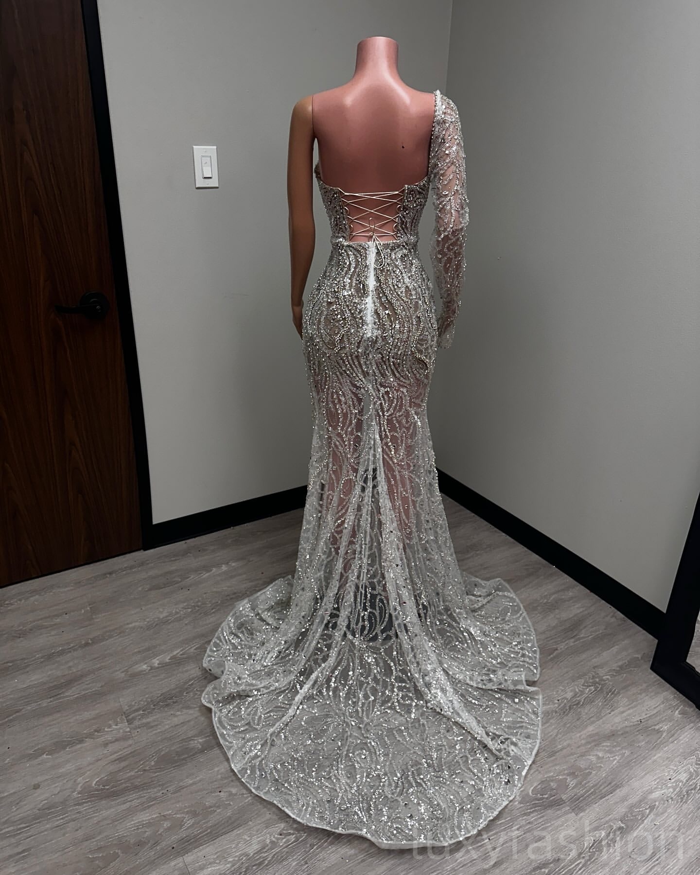 Aso Ebi 2025 Ivory Mermaid Prom Dresses Crystals One Shoulder Sequined Lace Evening Formal Party Second Reception Birthday Gowns Dress For Special Occ