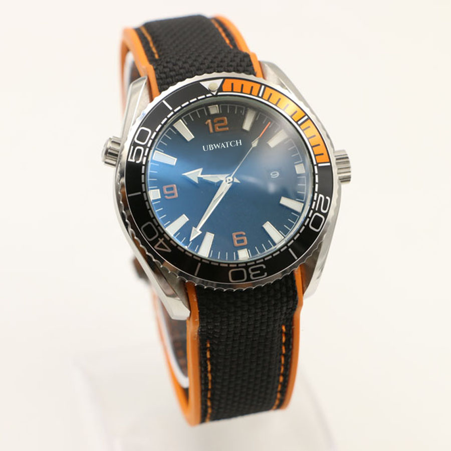 Durable Sports Diver 300 Autumatic Mens Watches Rotary Bezel Man's Wristwatches With Different Dial Colors and Strap materials