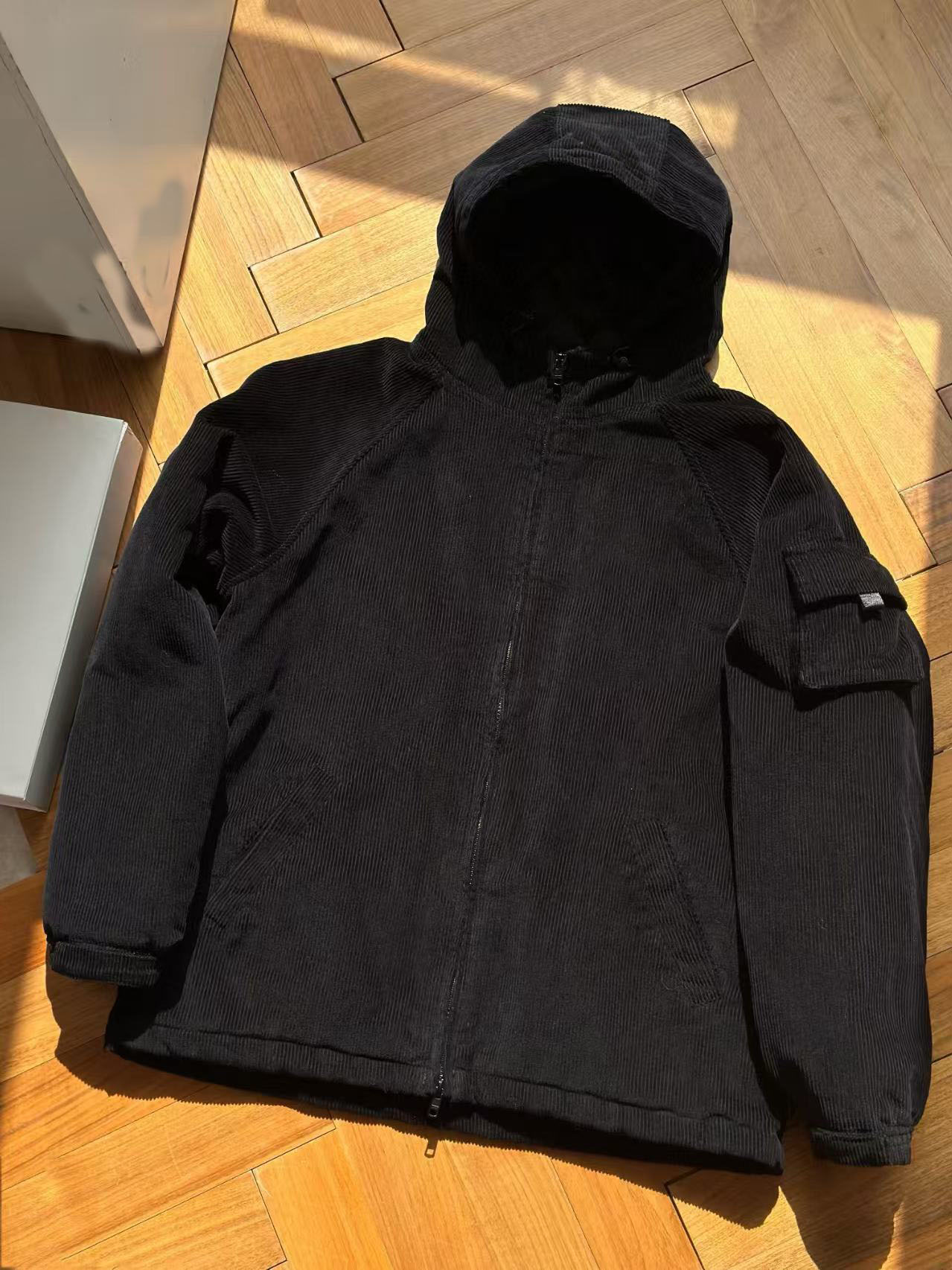 Designer Men's Hooded Sweatshirt - Classic Style with Letter Embroidery, Comfortable Cotton Fabric