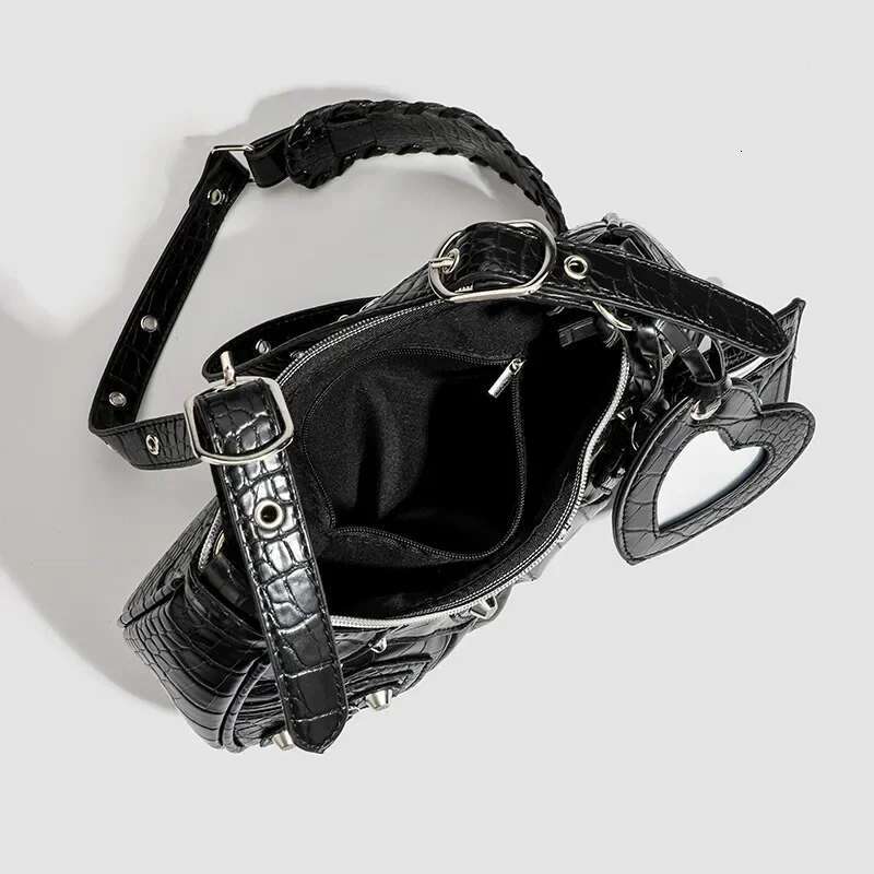 New Niche Design Rivet Y2k Style Underarm Versatile 3-In-1 Portable One Shoulder Crossbody Crescent Bag, Women Handbags