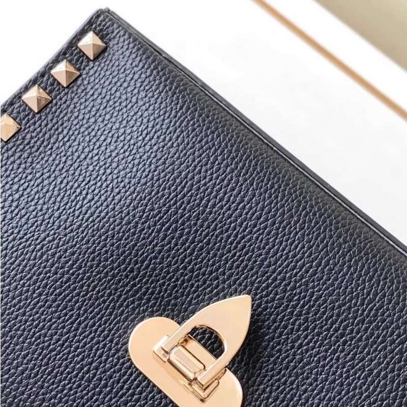 2024 Design Rivet Crossbody Bag Women Genuine Leather Single Ladies Hand Bags Shoulder Messenger Stud Purses And Handbag