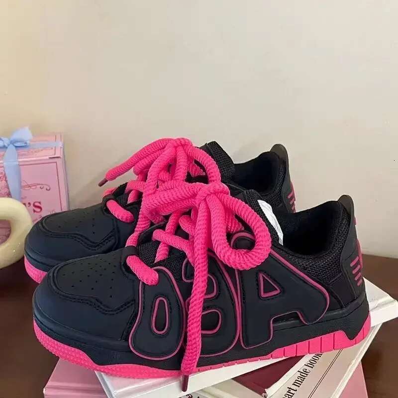 Sports Light Sneakers Lace Up Women's Athletic Shoes Daily Rou tine Walking Deals Trends 2024 Ladies Footwear Korean Y
