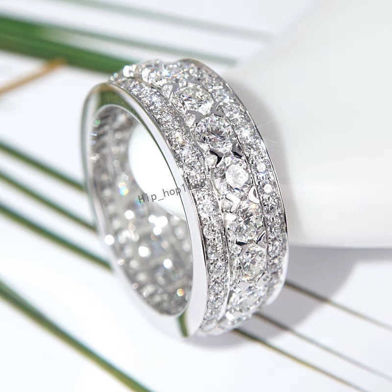 2024 Top Sell Sparkling Luxury Jewelry 925 Sterling Silver Pave White Topaz CZ Diamond Eternity Lady Fashion Women Wedding Band Ring For Lovers Gift
