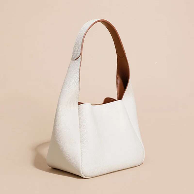 Genuine Leather Women's Shoulder Bag Solid Color Fashionable Atmospheric Convenient Large Capacity Handbag