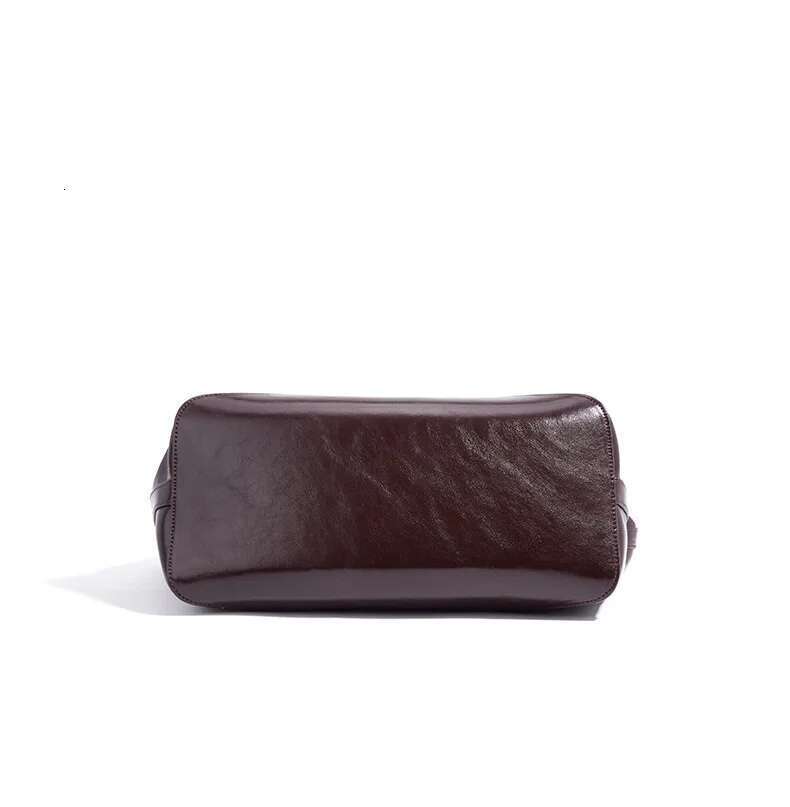 New Retro Style Large Sector Tote Glossy Resistant To Dirt Cow Leather Women Handbag Simple Commuter Shoulder Bag