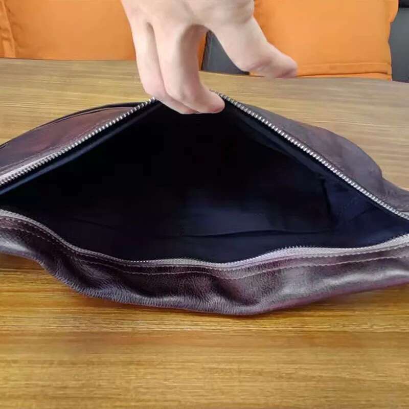 AETOO Handmade Crossbody Men's First Layer Cowhide Vintage Shoulder Leather Chest Bag May Khaki Motorcycle Trend Men's