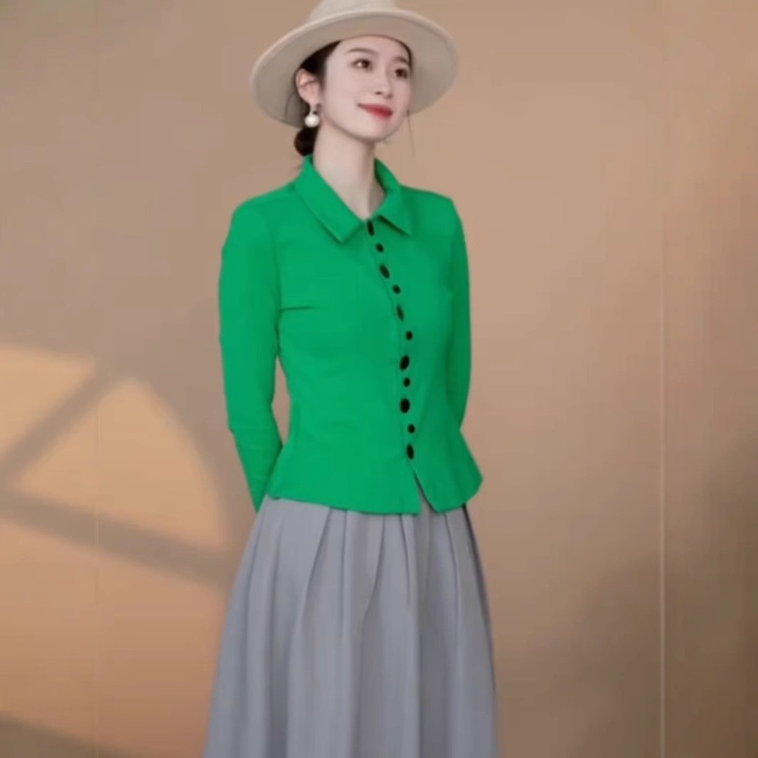 D6140 Autumn and winter irregular single-breasted sweater high-grade gray skirt suit 99357