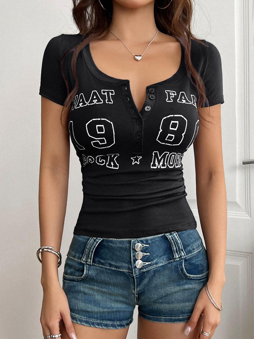 2025 Summer Y2K Sexy Hot Girl Letter Printed Button V-neck Short sleeved Top Women's Wear