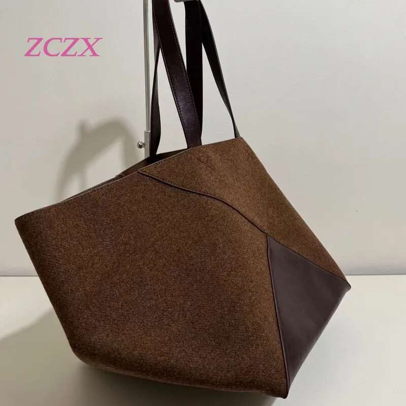 Fashionable Large Capacity Women's Tote Handbag Genuine Matte Leather Single Shoulder Armpit Bag