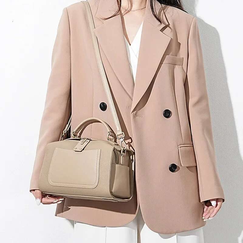 New Genuine Leather Women Handbag Female Versatile Boston Shoulder Casual Solid Color Lady Square Box Bag
