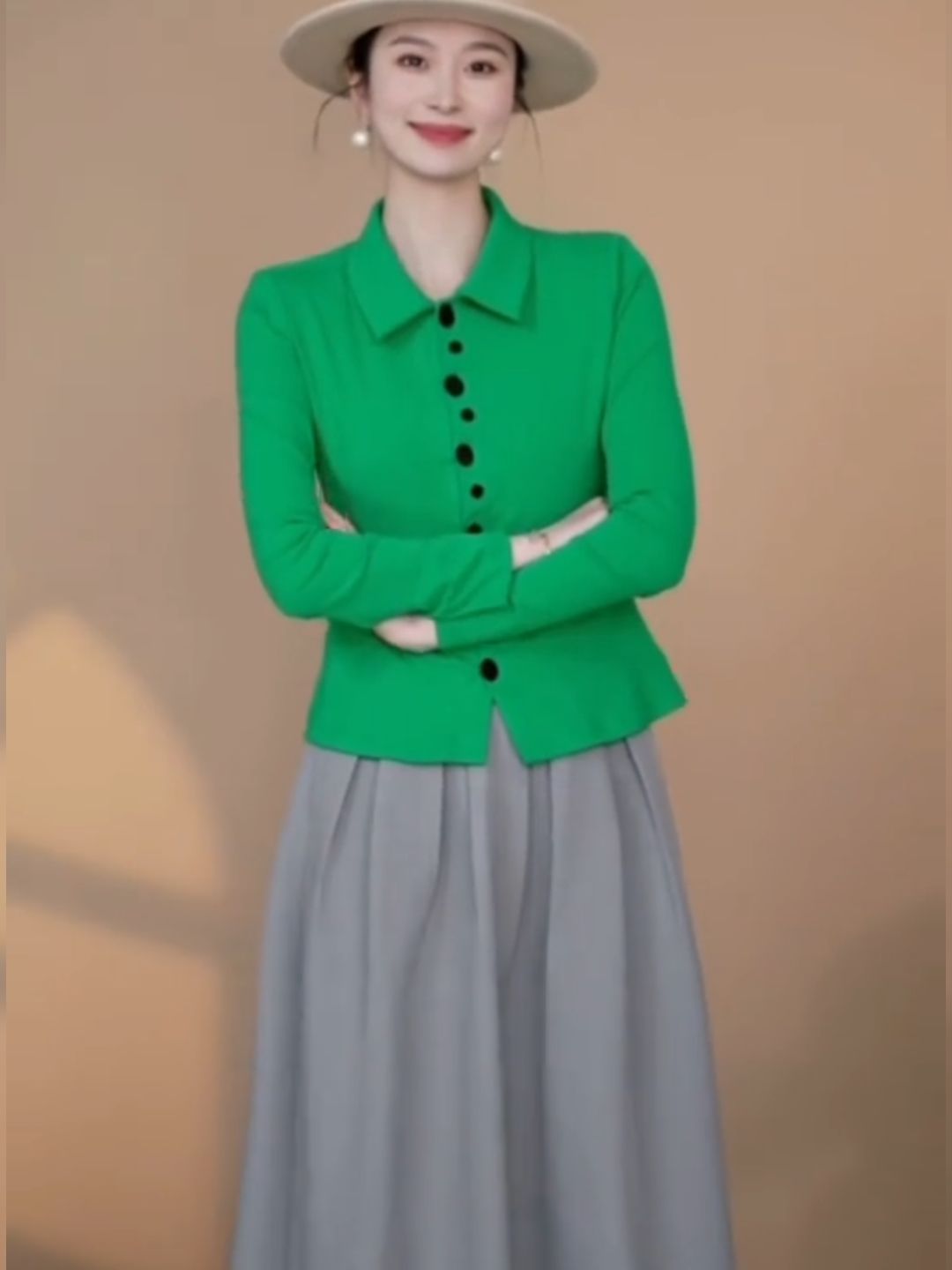 D6140 Autumn and winter irregular single-breasted sweater high-grade gray skirt suit 99357