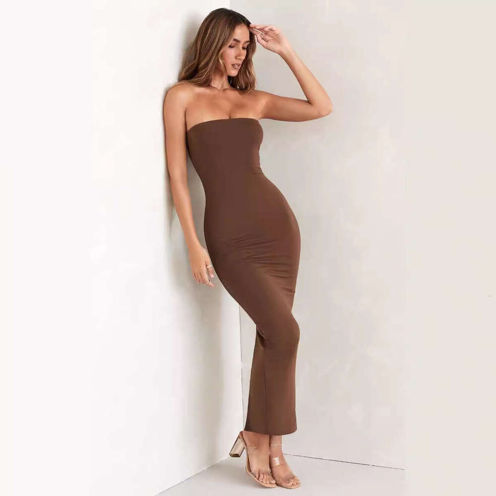 Women's European and American Ins sexy slim fit solid color strapless slit bag hip long style temperament dress wholesale 2025 new casual fashion