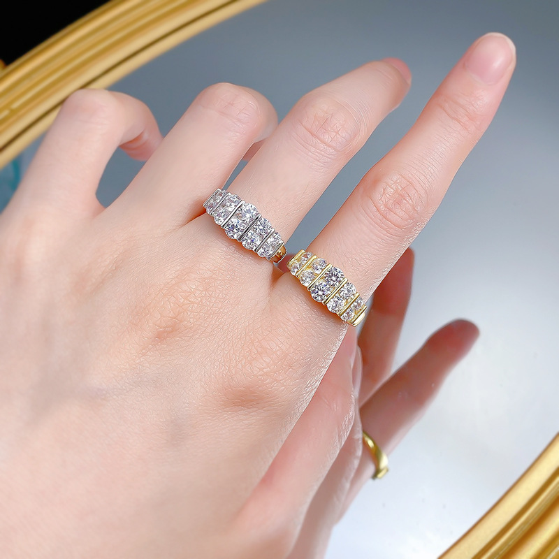 Choucong Brand Wedding Rings Luxury Jewelry Real 100% 925 Sterling Silver Round Cut White Double Moissanite Diamond Party Eternity Women Engagement Ba