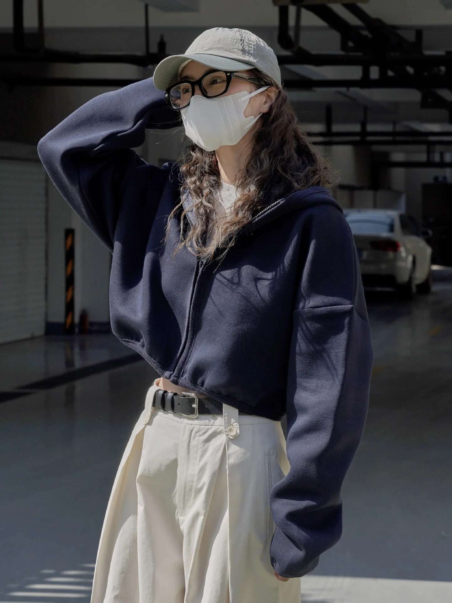 Spring and Summer Women's Casual Solid Loose Short Hooded Sweatshirt