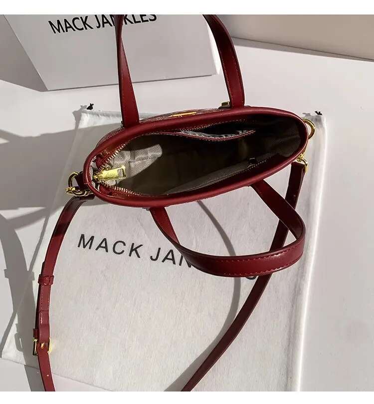 Fashion Embroidery Red Color Bucket Large Capacity Women's Handbag Tote Lady Purse Shoulder Messenger Wedding Bag