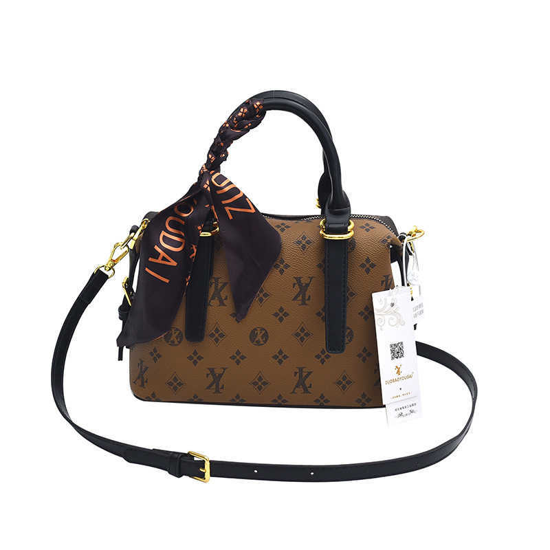 Designer bag Hot selling for women in new womens with contrasting printed shoulder versatile crossbody bags trendy
