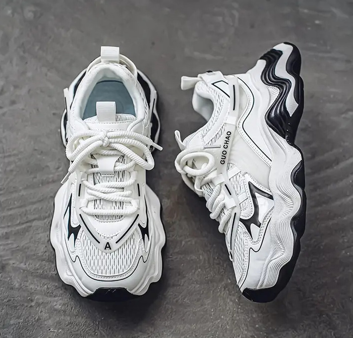 Men Sports hot Thick Sole Designer Shoes Fashion Versatile Sneakers Triple Black Grey Beige Free shipping