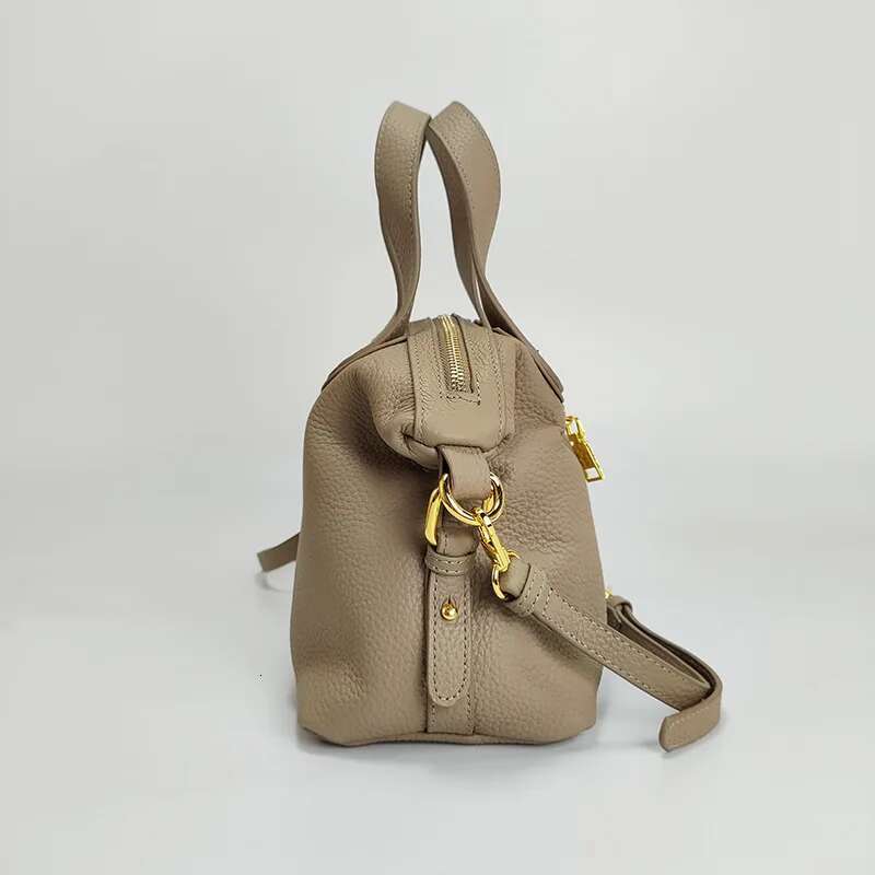 2025NEW Elegant 100% Natural T Cowhide Leather Tote Wide Straps Female Shoulder Grey Black Doctor Bag Girl Handbag