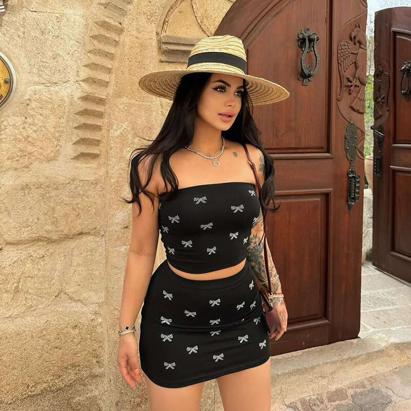 European and American sexy spicy girl butterfly tie print wer exposed navel strapless vest short half skirt two-piece set hair replacement 2025 new st