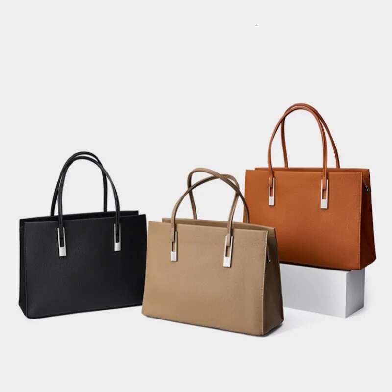 Genuine Leather Handbag, 2024 New Fashionable Shoulder Bag, Commuting Large Capacity Top Layer Cowhide Tote Bag For Women