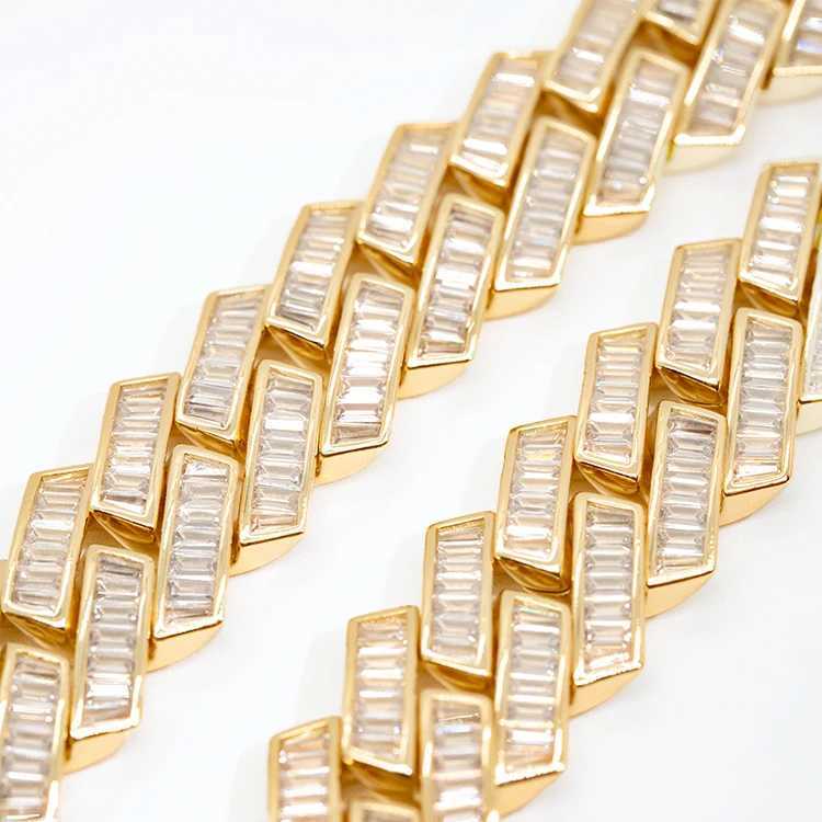 Heavy Silver White Gold 12 Wide Baguettes d Color Vvs Moissanite Necklace Cuban Link Chain for Hip Hop Jewelry